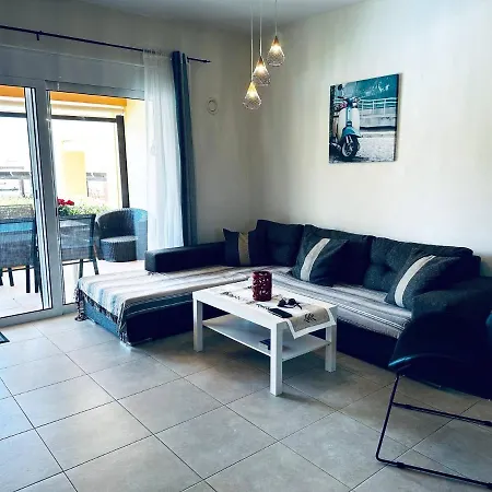 To Steki 1min From 2bd 1ba Appartement